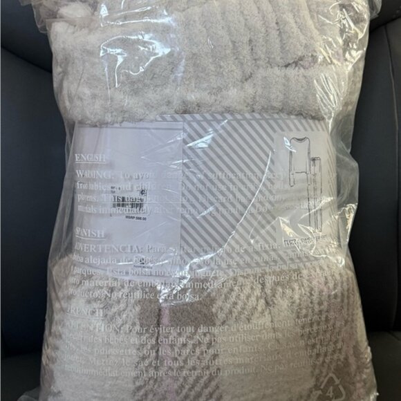 NWT Splendid Fuzzy Sweater 2 Piece Set Checkered Pajama Size L - Picture 4 of 6